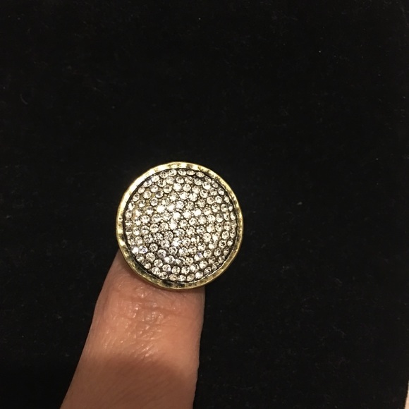 Ring - Picture 3 of 3